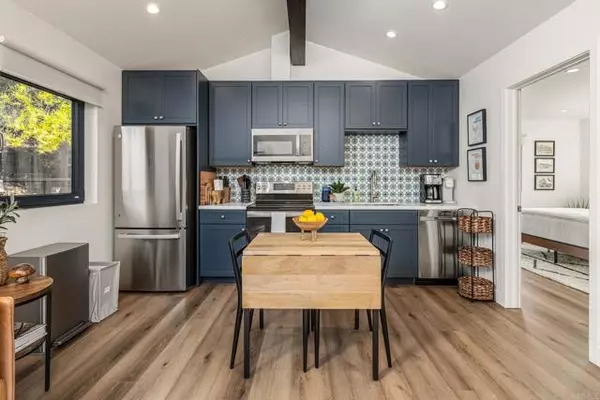 La Jolla, CA 92037,2087 Via Ladeta