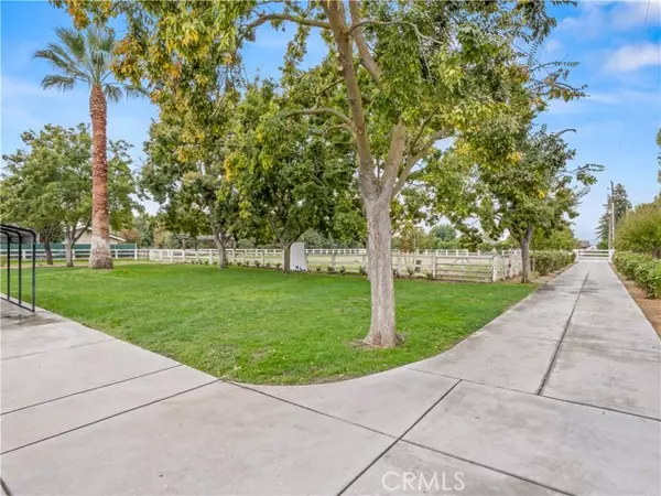 Clovis, CA 93619,9226 N Fowler