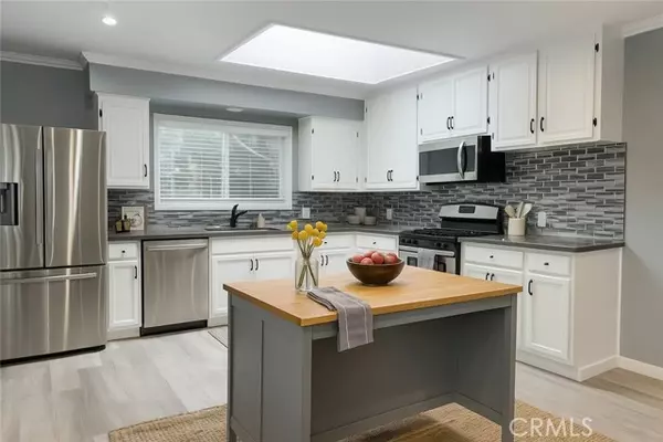 Newport Beach, CA 92625,457 Seaward B