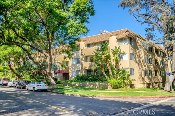 Sherman Oaks, CA 91423,14141 Dickens