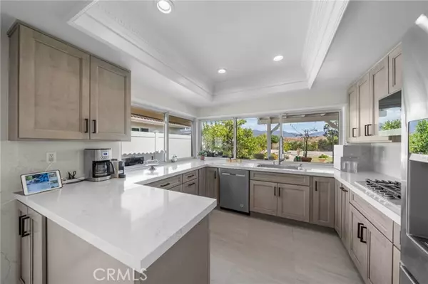 Granada Hills, CA 91344,11930 Woodley