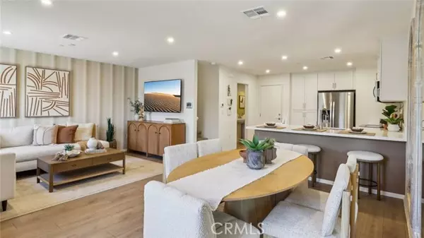 Fontana, CA 92336,6393 Sierra Vista LN 4