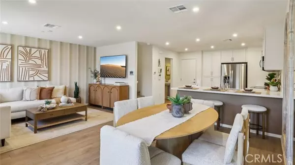 Fontana, CA 92336,6393 Sierra Vista LN 4