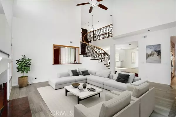 Agoura Hills, CA 91301,6085 Lake Lindero