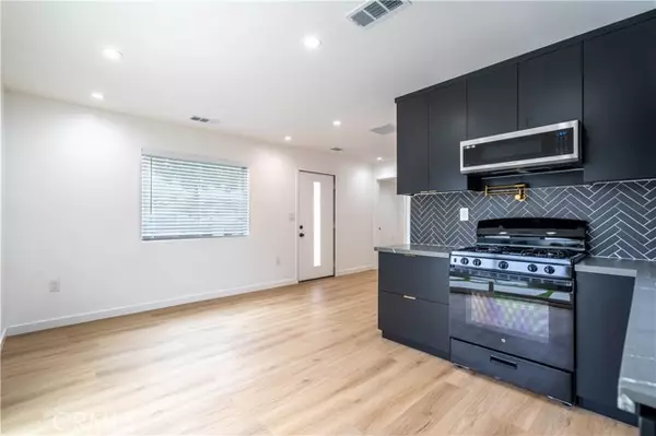 Long Beach, CA 90805,6054 Jaymills AVE A