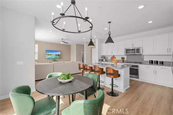 Fontana, CA 92336,16233 Lozano ST 2