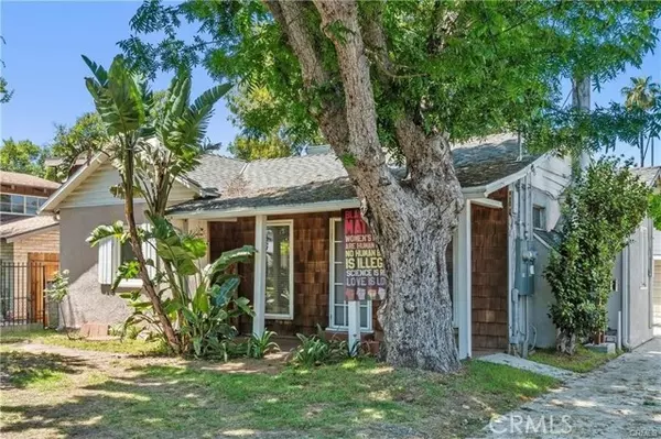 5919 - 5921 Cantaloupe AVE, Valley Glen, CA 91401