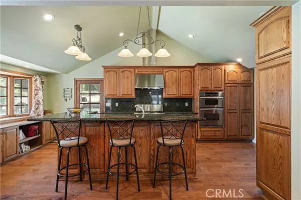 CA 91390,16426 Calle Daggett