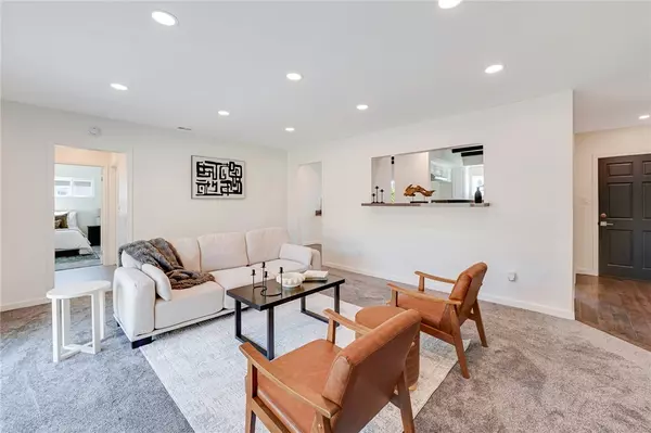 Long Beach, CA 90815,2376 Stanbridge AVE