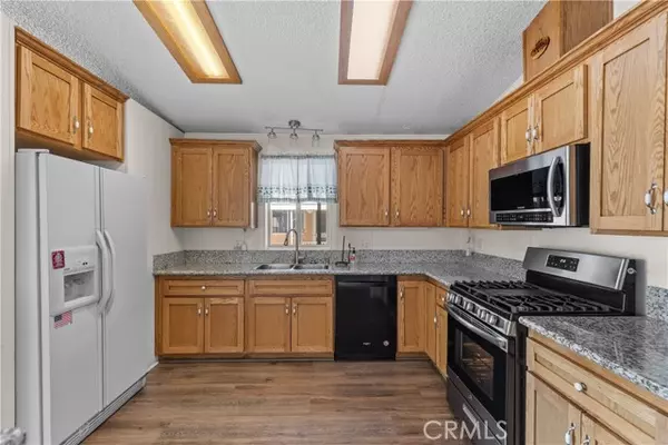 San Jacinto, CA 92583,2230 Lake Park 127