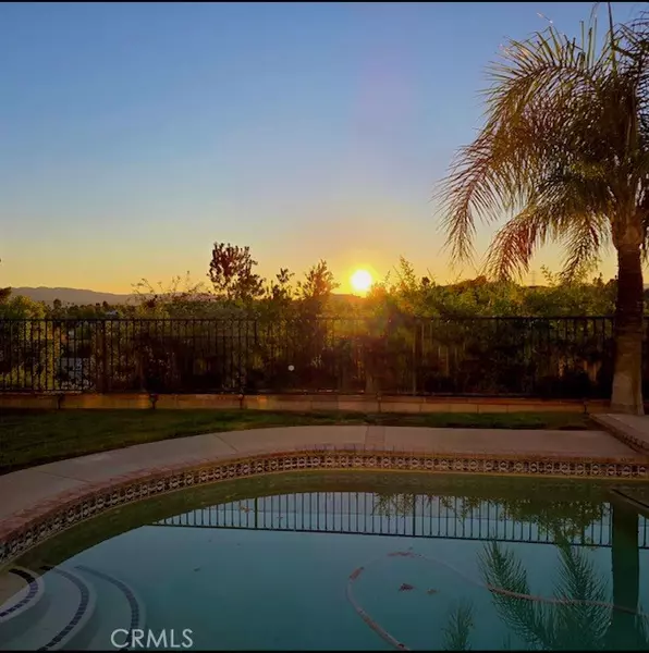 28241 Tamarack, Saugus, CA 91390