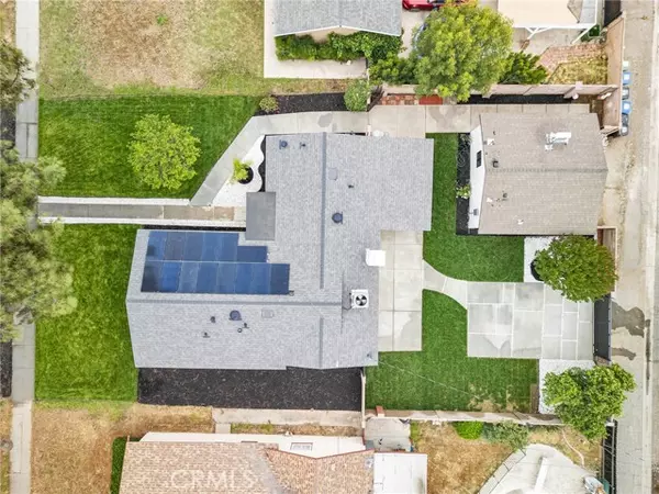 West Hills, CA 91307,7055 Fallbrook AVE