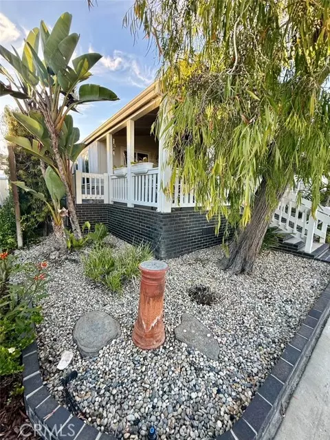 Huntington Beach, CA 92646,18601 Newland 38