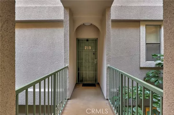 Long Beach, CA 90802,555 Maine AVE 215