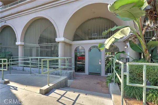 Long Beach, CA 90802,555 Maine AVE 215