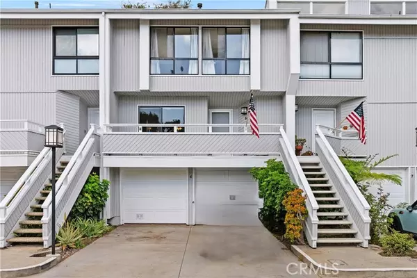 6 Serena CT, Newport Beach, CA 92663