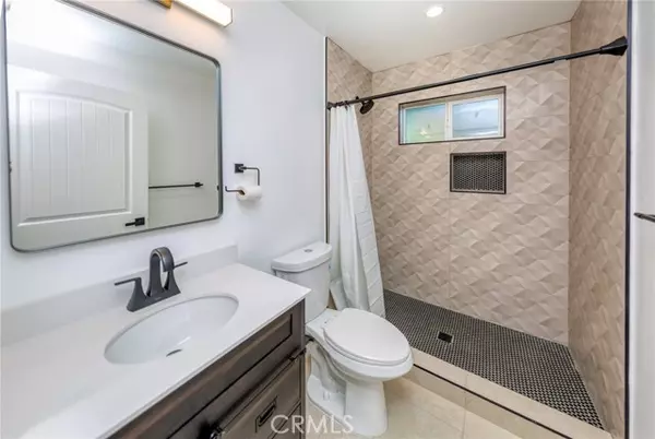 Reseda, CA 91335,7510 Etiwanda AVE