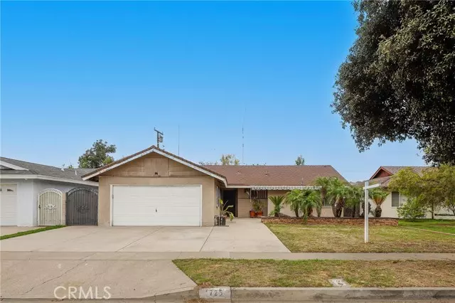 1725 W Harvard, Santa Ana, CA 92704