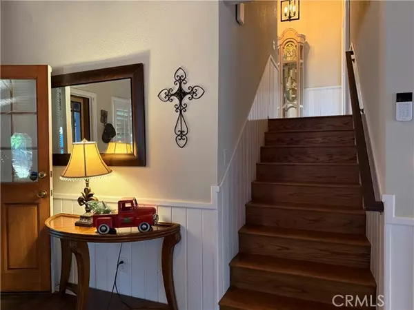 Angelus Oaks, CA 92305,6314 Sugar Pines Cir