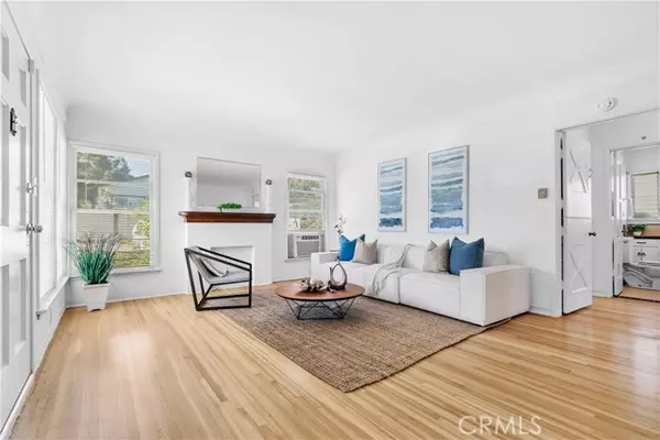 Los Angeles, CA 90041,2307 Yosemite DR