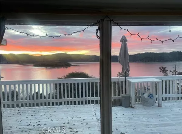 Clearlake Oaks, CA 95423,11633 Lakeview DR