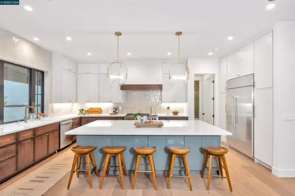 Lafayette, CA 94549,1362 Sunset LOOP