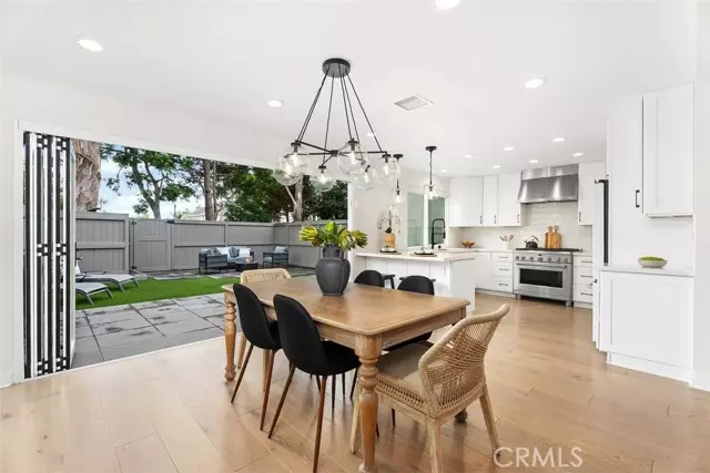 19662 Stern LN, Huntington Beach, CA 92648