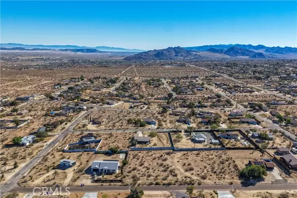 Joshua Tree, CA 92252,7199 Olympic RD