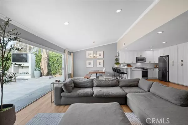 Mission Viejo, CA 92692,27821 Abadejo