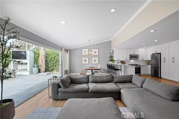 Mission Viejo, CA 92692,27821 Abadejo