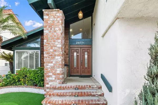 Lake Forest, CA 92630,24771 Camino Villa