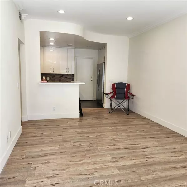 Orange, CA 92869,5722 E Stillwater 79