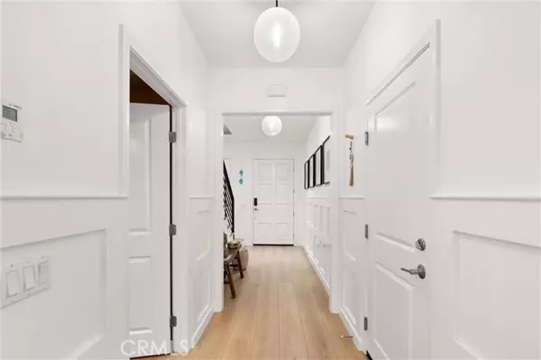 Irvine, CA 92620,112 Gemstone