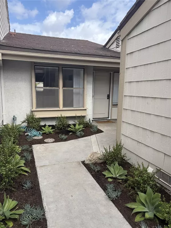 Irvine, CA 92604,85 Sandpiper