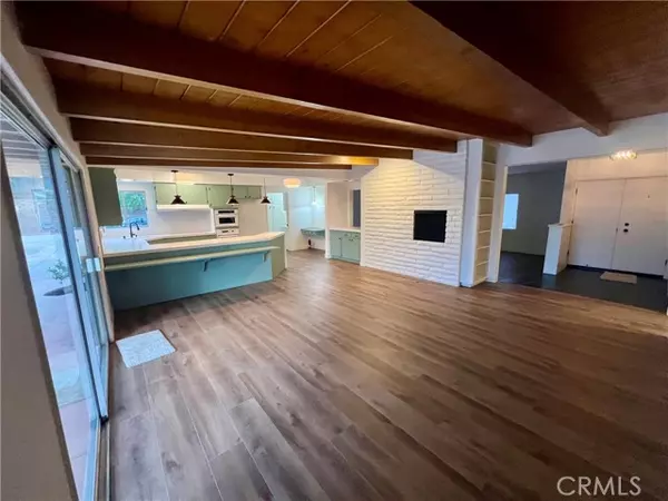 Thousand Oaks, CA 91360,771 Calle Pecos