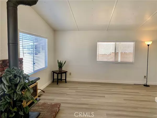 Palmdale, CA 93550,1030 E Avenue S 31
