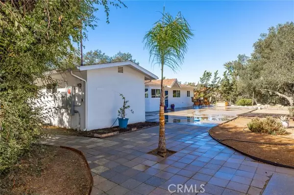 CA 92028,6472 Rainbow HTS