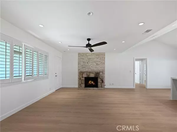 Orange, CA 92867,2815 E Coolidge