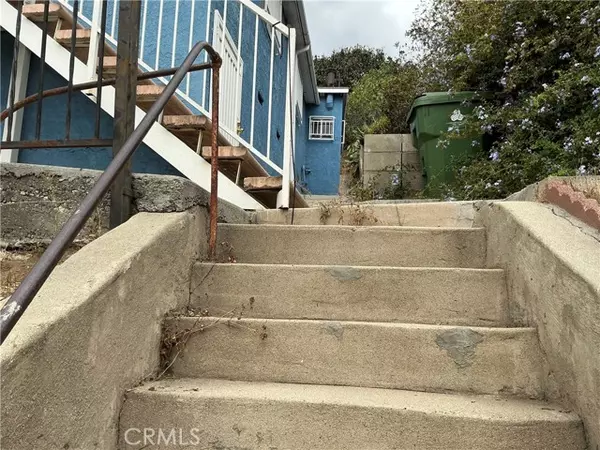 Los Angeles, CA 90026,1947 Delta ST