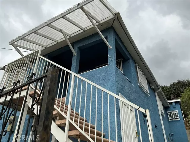 Los Angeles, CA 90026,1947 Delta ST