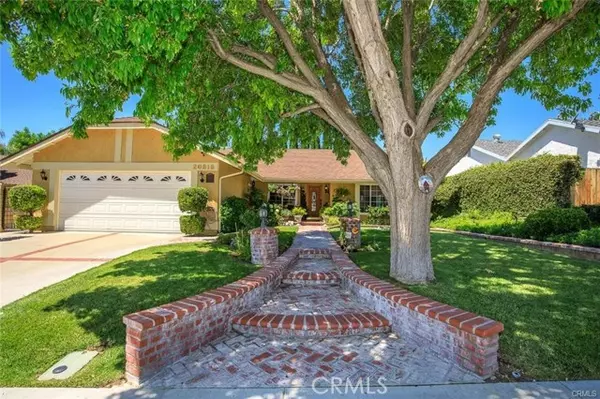 20818 Benz RD, Saugus, CA 91350