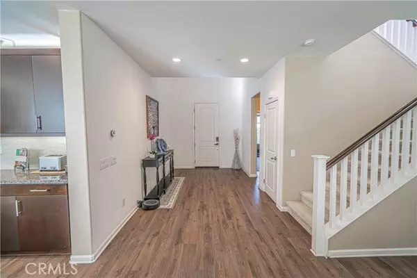 Canyon Country, CA 91387,18642 Cedar Crest DR