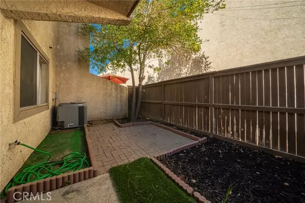 Colton, CA 92324,1251 S Meadow LN 107