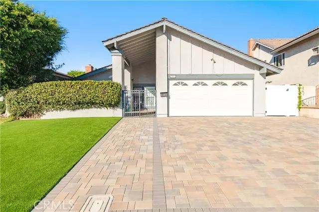 3481 Eboe ST, Irvine, CA 92606
