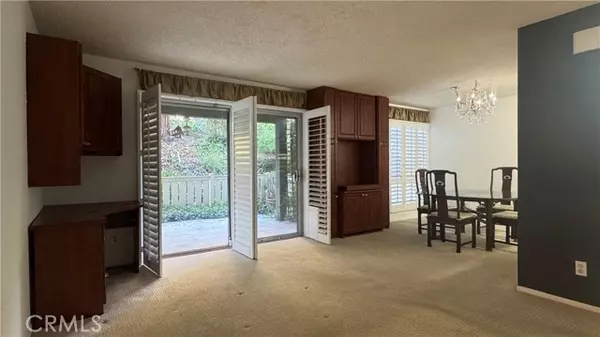 Thousand Oaks, CA 91360,255 Sequoia CT