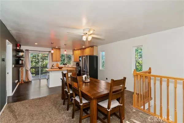 Crestline, CA 92325,198 Pine RDG