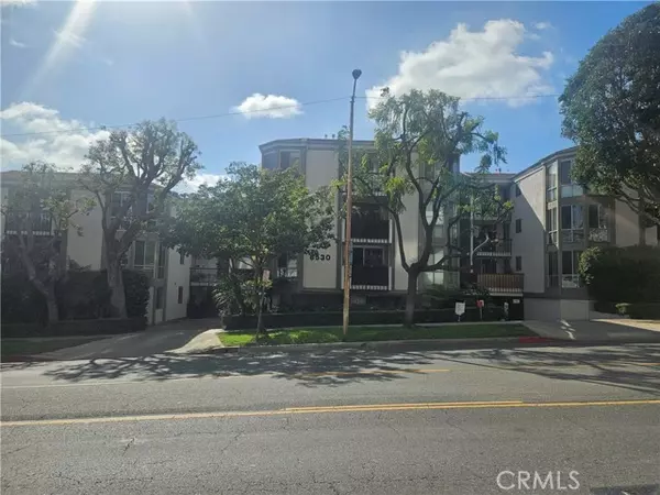 West Hollywood, CA 90069,8530 Holloway DR 303