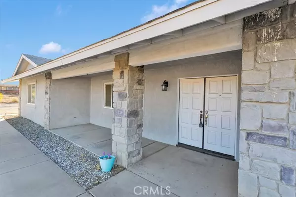 Apple Valley, CA 92307,22337 Waalew
