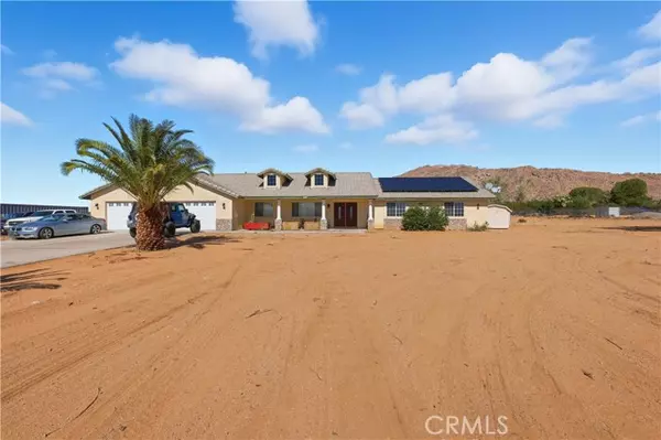 24030 Cahuilla RD, Apple Valley, CA 92307