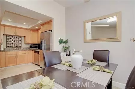 Huntington Beach, CA 92646,8777 Tulare DR 409D